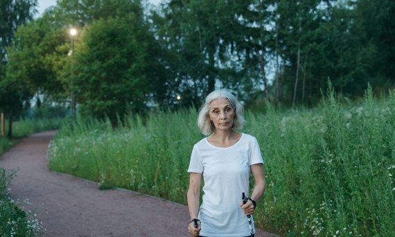 Kolagen a stawy — co naprawdę mówią badania i przepisy?